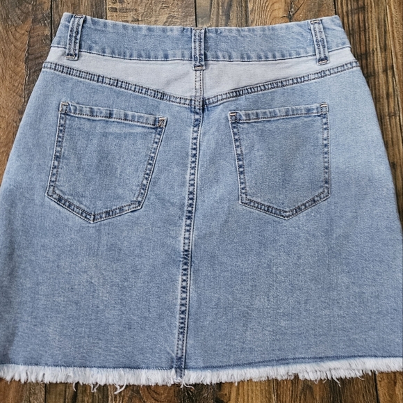 No‎ Boundaries Denim Skirt. Size 11 (Juniors) - Picture 2 of 5